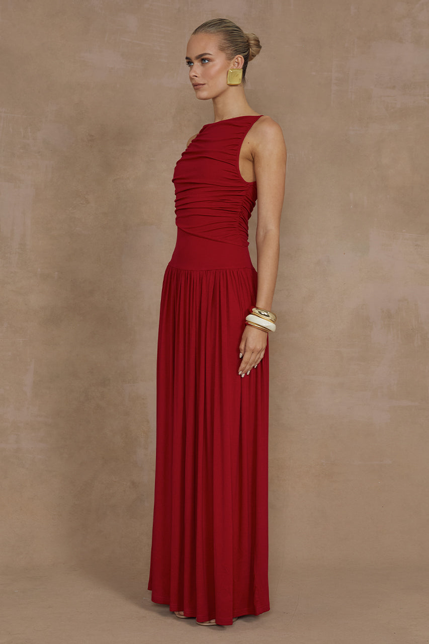 Runaway - Nalla Maxi Dress in Cherry