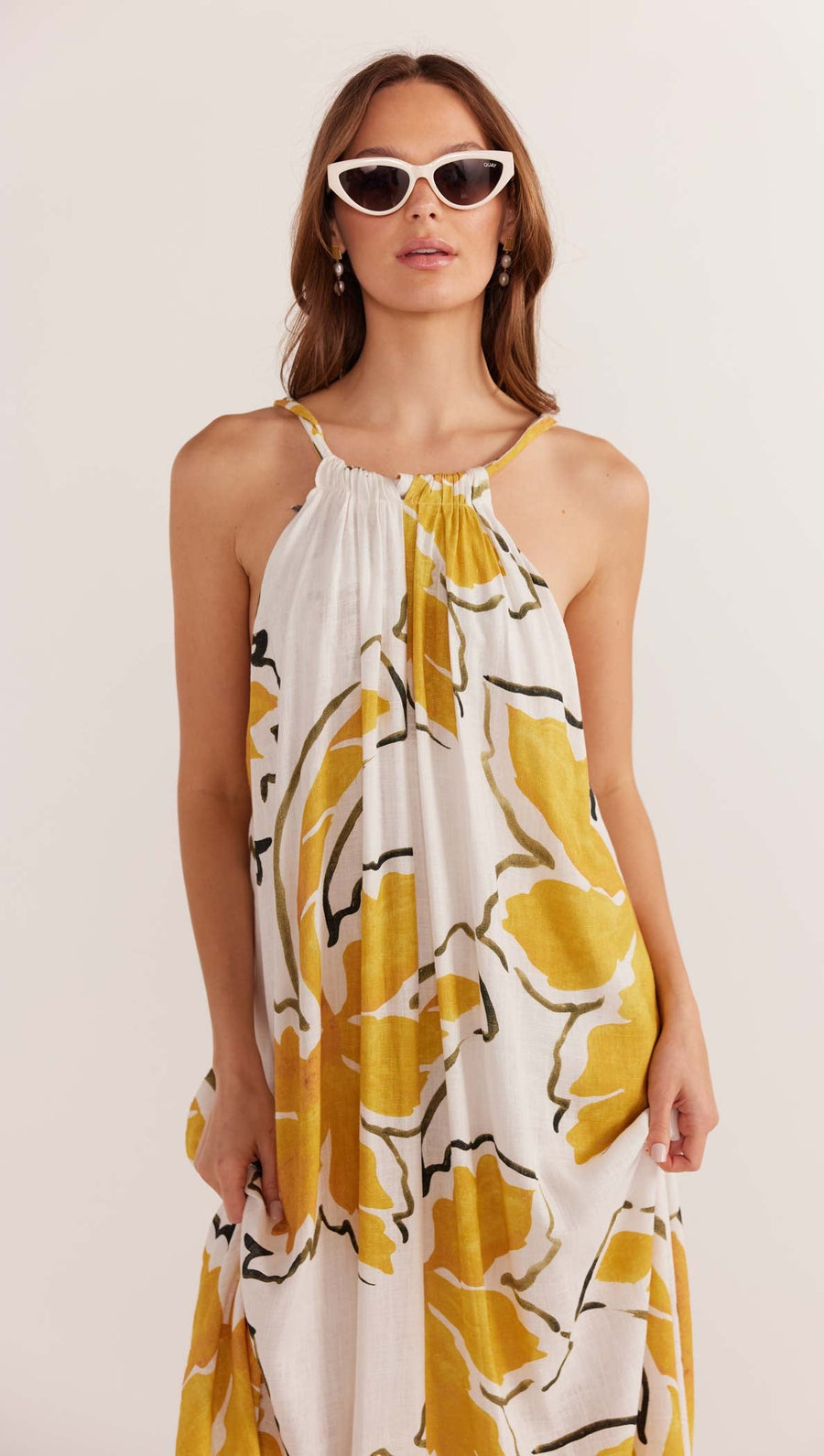 Minkpink - Zuri Halter Neck Maxi Dress in White Palm Print