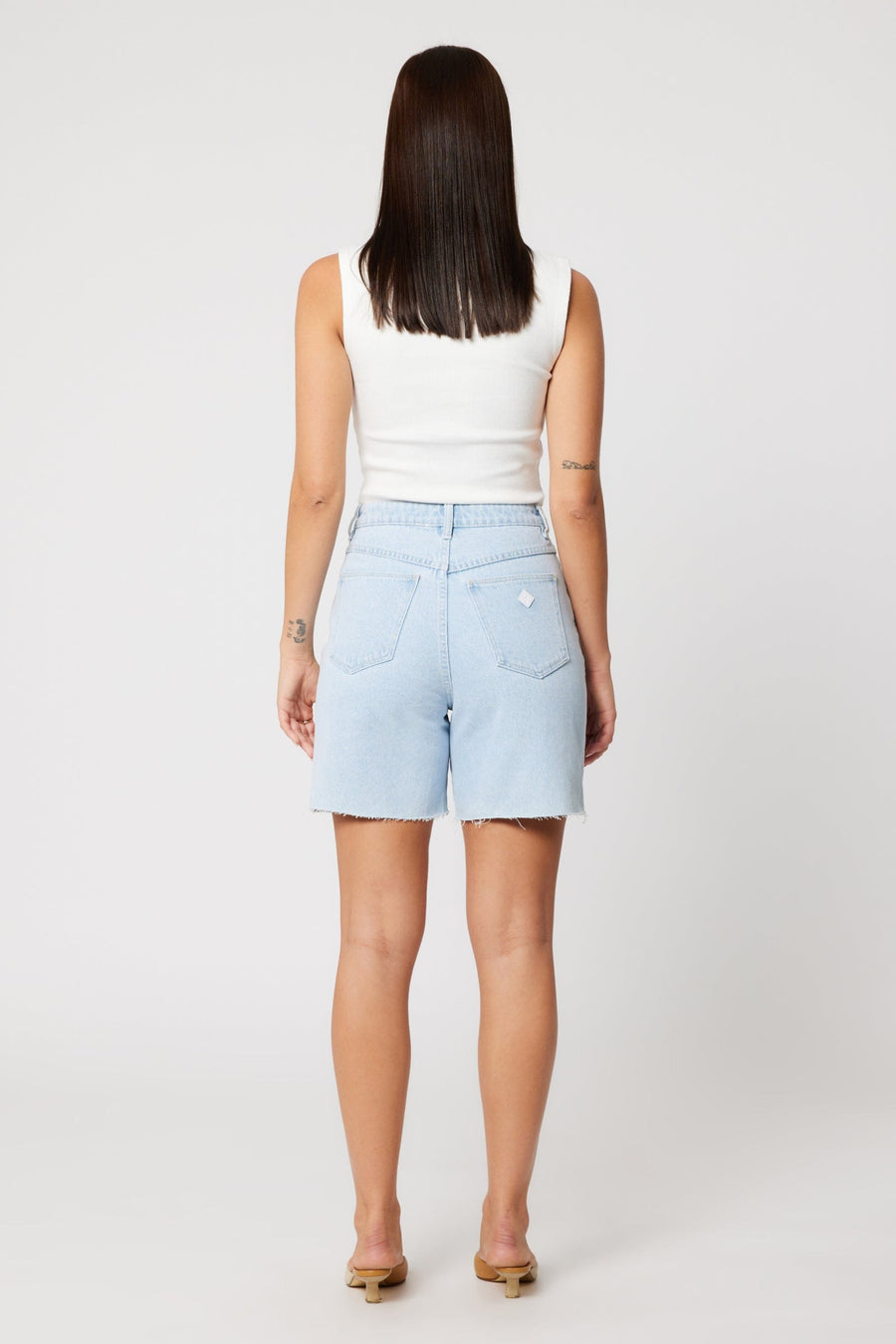 Abrand - Carrie Short Kate in Light Vintage Blue