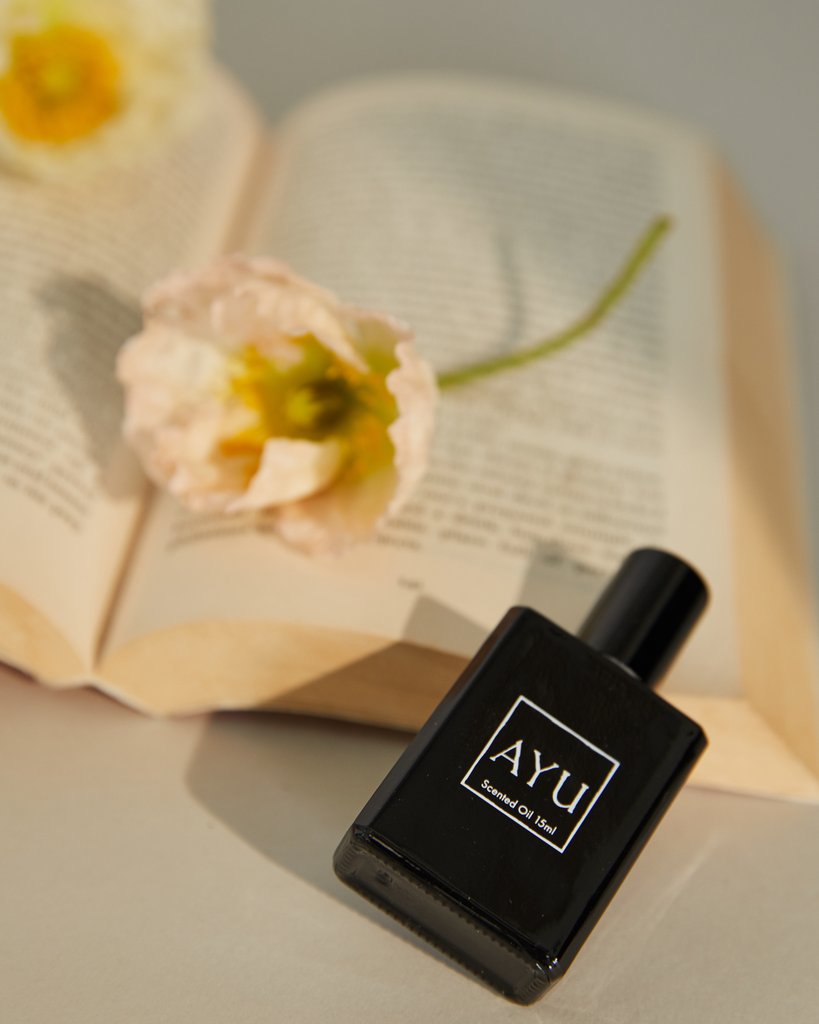 AYU - SMOKING ROSE PERFUME OIL