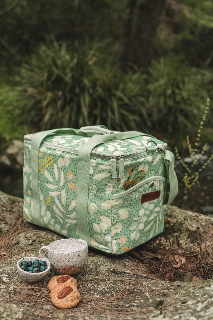 WANDERING FOLK - COOLER BAG // SAGE